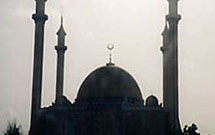 تحویل کلید بزرگترین مسجد فرانسه به مسلمانان