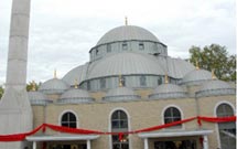 مسجد جامع کلن در آرم شهرداری اين شهر جاي گرفت