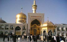 پياده‌روی 2 هزار نفر از اعضای هيئات مذهبی فاروج به مشهد مقدس