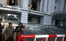 بیش از شصت کشته و زخمی در انفجارهای اندونزی