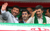 انتقاد شدید سعید حدادیان از محمود احمدی‌نژاد