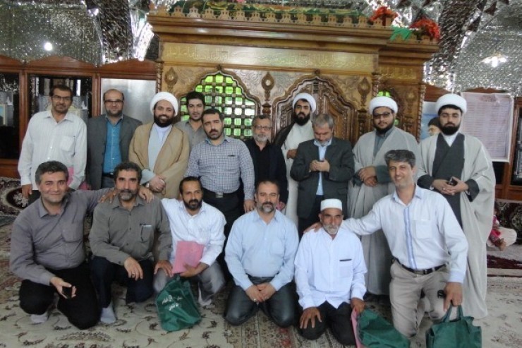 جلسه کانون مداحان و شاعران مذهبی گلستان در آزادشهر