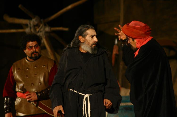 ۲۴ سالگی نمایش «خورشید کاروان» در غیاب انوشیروان ارجمند