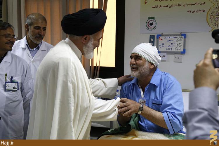 عیادت سرپرست حجاج ایرانی از مصدومان حادثه مکه