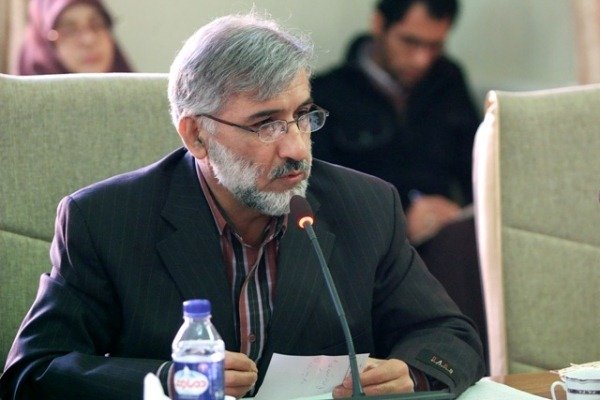 مدیریت عبور و مرور عزاداران حسینی به مدیران ترافیکی سپرده شود