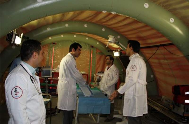 ایجاد ۳ بیمارستان صحرایی در مرز مهران برای خدمات رسانی به زوار